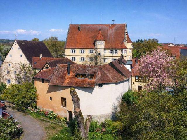 Haus zum Kaufen in Hirrlingen 680.000,00 EUR 350 m²