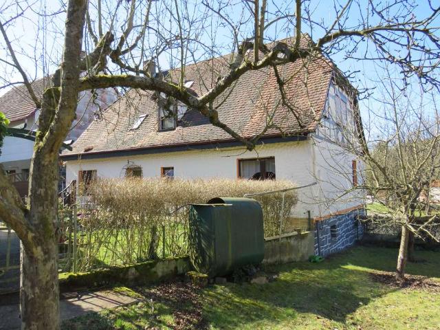 Haus zum Kaufen in Hirzenhain 289.000,00 EUR 142 m²