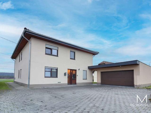 Haus zum Kaufen in Hütschenhausen Spesbach 550.000,00 EUR 265 m²