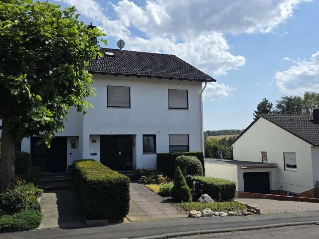 Haus zum Kaufen in Hüttenberg 389.000,00 EUR 154 m²