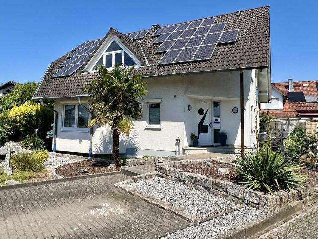 Haus zum Kaufen in Hügelsheim 595.000,00 EUR 244.45 m²