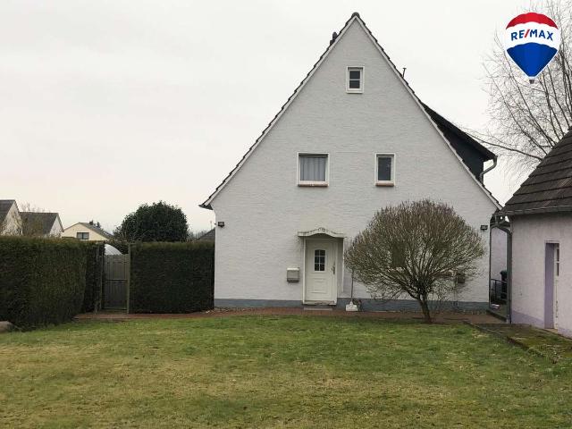 Haus zum Kaufen in Hüllhorst 260.000,00 EUR 180 m²