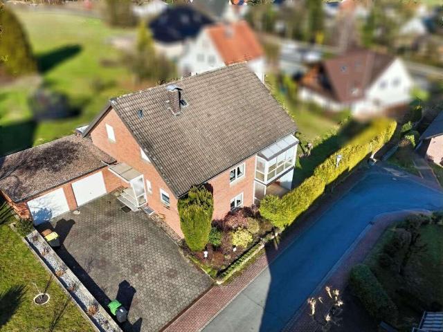 Haus zum Kaufen in Hüllhorst 299.000,00 EUR 122.17 m²