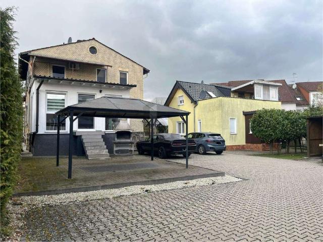 Haus zum Kaufen in Hungen 570.000,00 EUR 295 m²