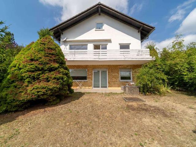 Haus zum Kaufen in Hünstetten Ketternschwalbach 459.000,00 EUR 180 m²