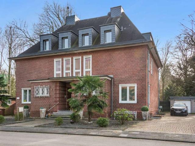Haus zum Kaufen in Hürth 1.490.000,00 EUR 619 m²
