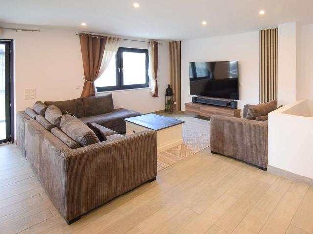 Haus zum Kaufen in Hürth 998.500,00 EUR 225.51 m²