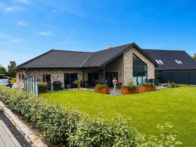 Haus zum Kaufen in Hürup 650.000,00 EUR 123 m²