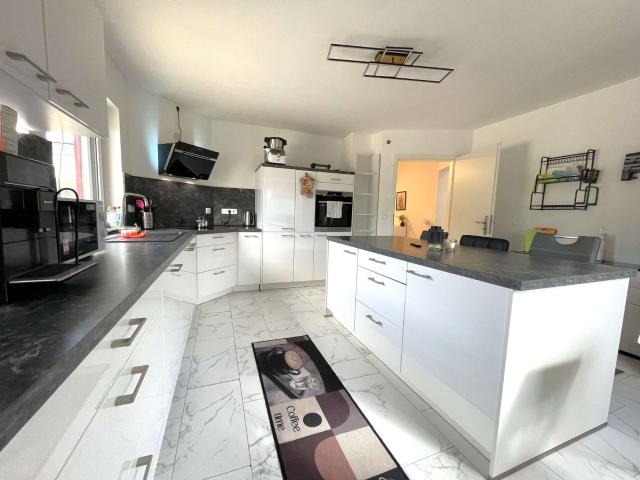 Haus zum Kaufen in Inchenhofen 599.000,00 EUR 192.15 m²