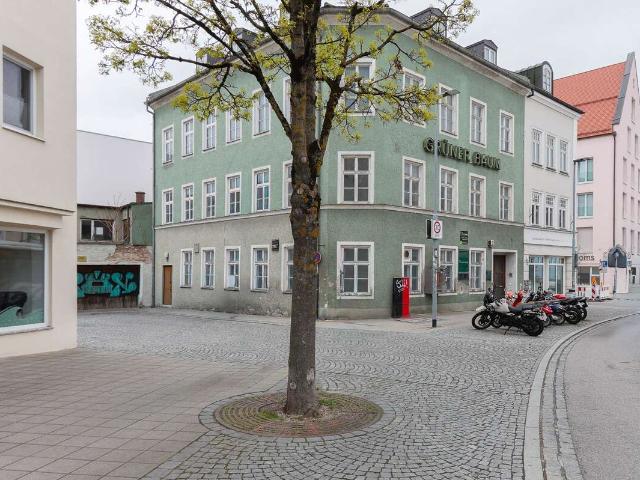 Haus zum Kaufen in Ingolstadt 950.000,00 EUR 800 m²