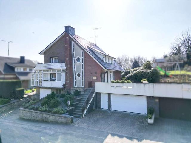 Haus zum Kaufen in Ibbenbüren 299.900,00 EUR 140 m²