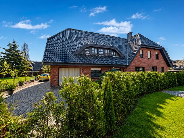 Haus zum Kaufen in Ibbenbüren 365.000,00 EUR 241 m²