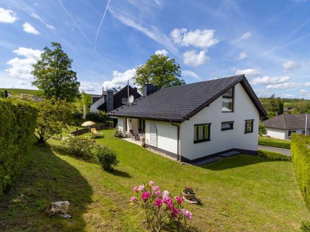 Haus zum Kaufen in Idstein 580.000,00 EUR 207 m²