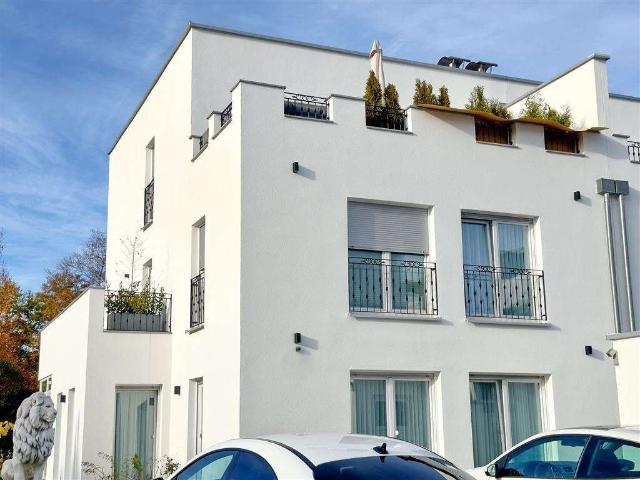 Haus zum Kaufen in Isny im Allgäu 950.000,00 EUR 300 m²