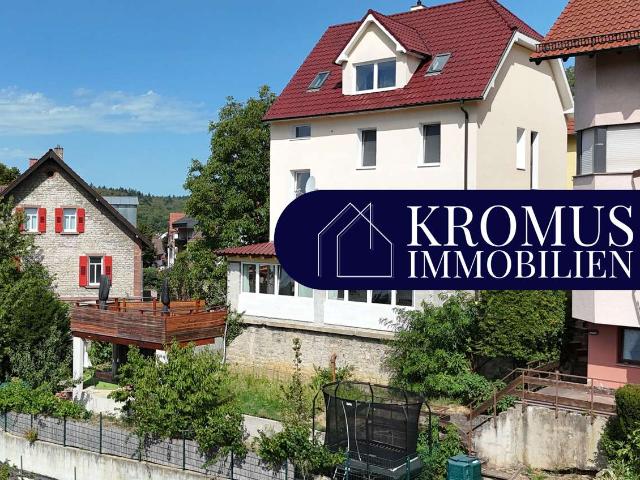 Haus zum Kaufen in Ispringen 429.000,00 EUR 208 m²