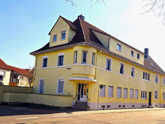 Haus zum Kaufen in Jockgrim 1.150.000,00 EUR 530 m²