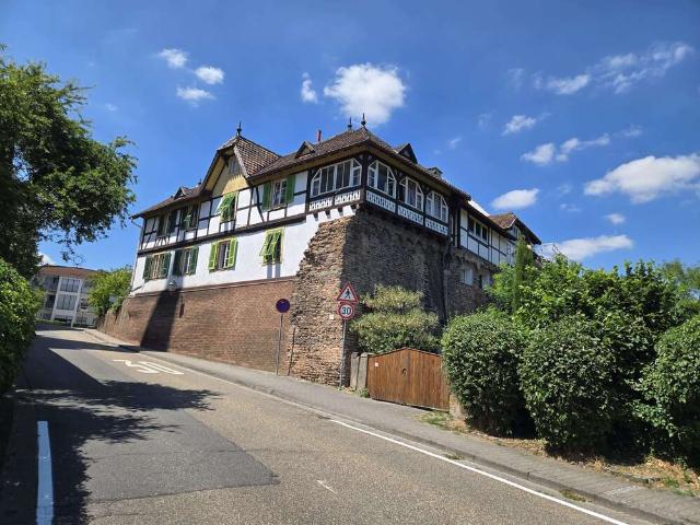 Haus zum Kaufen in Jockgrim 550.000,00 EUR 205 m²
