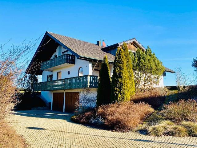 Haus zum Kaufen in Jagstzell Dankoltsweiler 435.000,00 EUR 240 m²