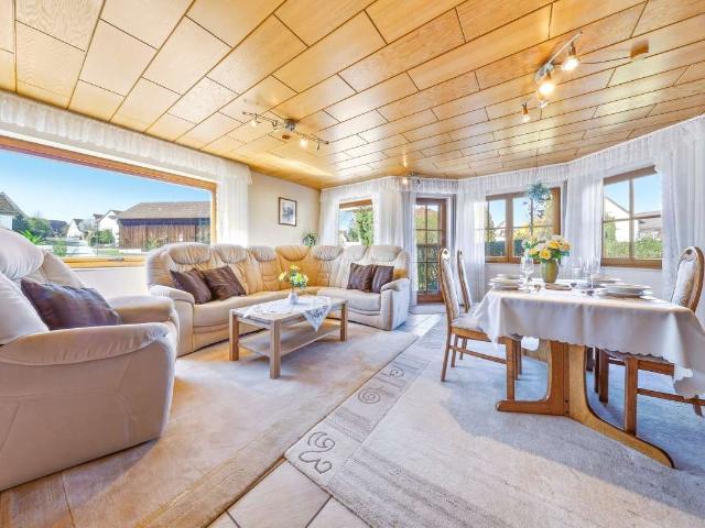 Haus zum Kaufen in Jettingen 675.000,00 EUR 166 m²
