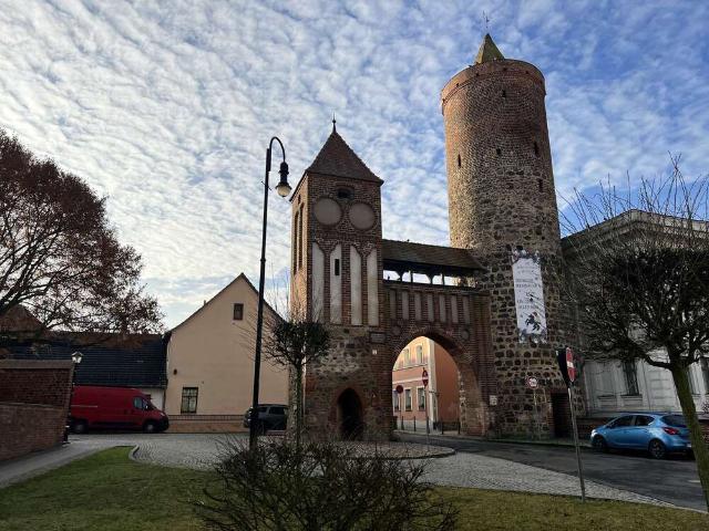 Haus zum Kaufen in Jüterbog 280.000,00 EUR 323 m²