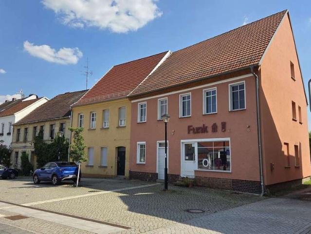 Haus zum Kaufen in Jüterbog 340.000,00 EUR 300 m²