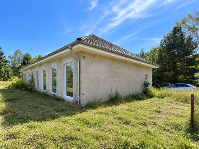 Haus zum Kaufen in JüterbogMarkendorf 340.000,00 EUR 246 m²