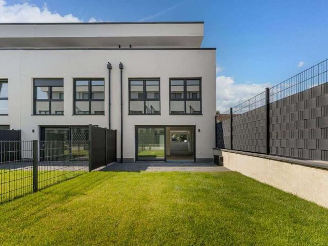 Haus zum Kaufen in Jüchen 585.000,00 EUR 153.94 m²