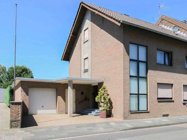 Haus zum Kaufen in Jüchen 595.000,00 EUR 130.25 m²