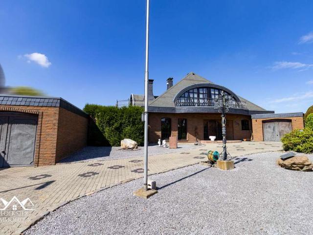 Haus zum Kaufen in Jülich 695.000,00 EUR 260 m²