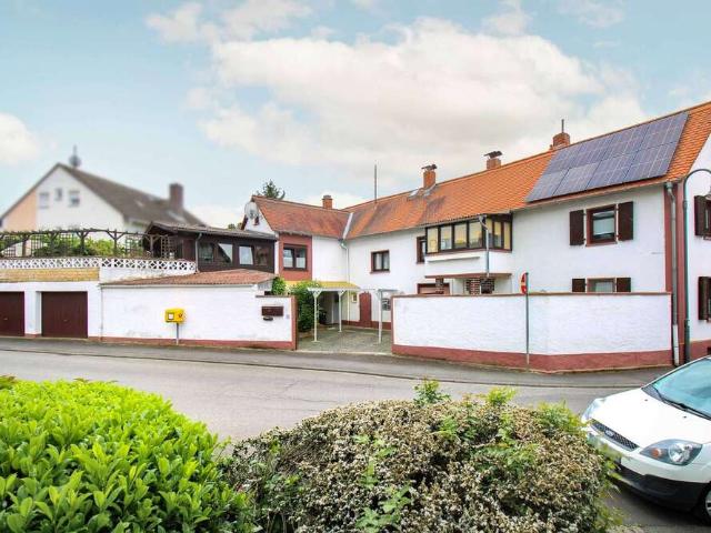 Haus zum Kaufen in Ober Mörlen 537.000,00 EUR 234.05 m²