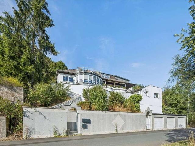 Haus zum Kaufen in Ober Mörlen 539.000,00 EUR 195 m²