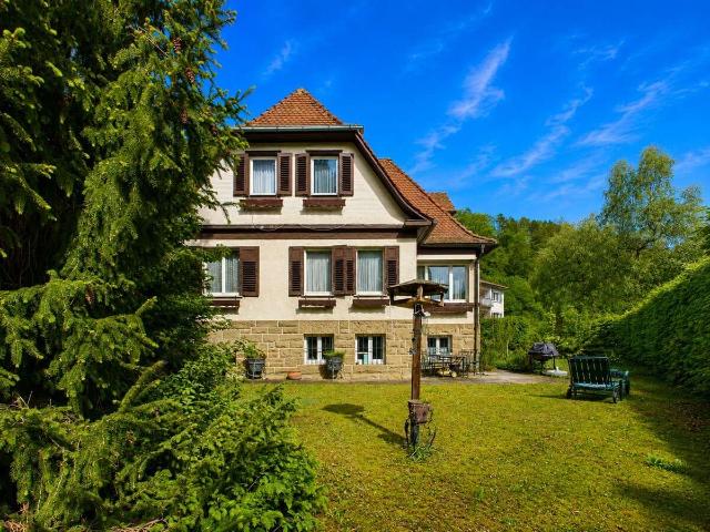 Haus zum Kaufen in Oberndorf am Neckar 335.000,00 EUR 180 m²