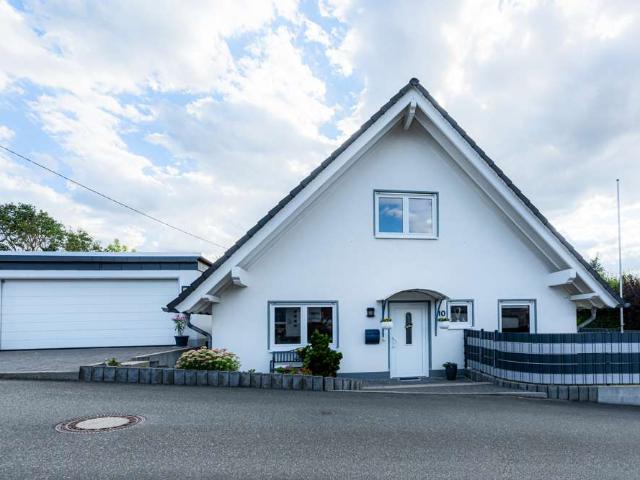 Haus zum Kaufen in Oberneisen 415.000,00 EUR 142 m²