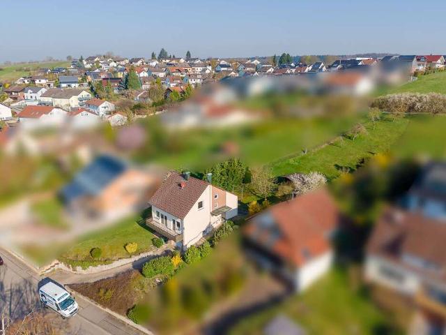 Haus zum Kaufen in Oberderdingen 349.000,00 EUR 121 m²