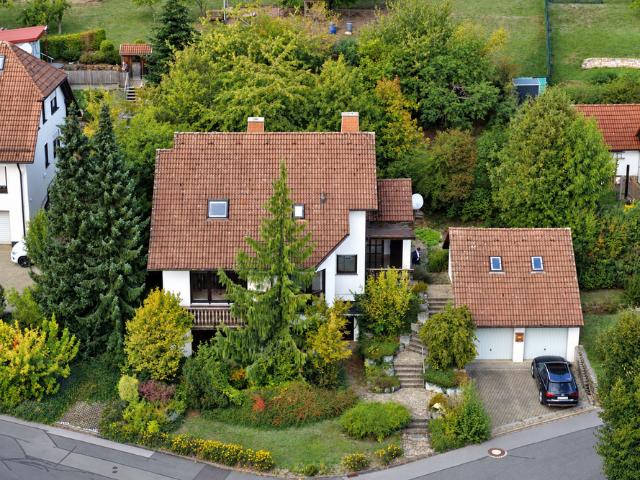 Haus zum Kaufen in Oberelsbach 359.000,00 EUR 221 m²