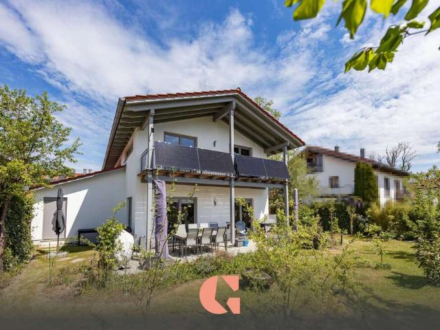 Haus zum Kaufen in Oberhaching 1.998.000,00 EUR 219 m²