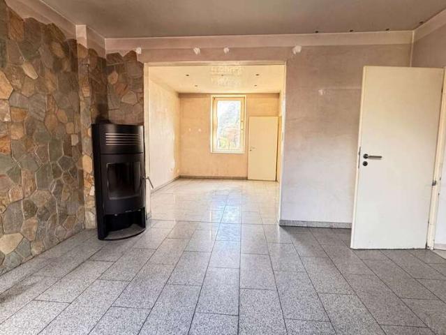 Haus zum Kaufen in Oberhausen 314.950,00 EUR 210 m²
