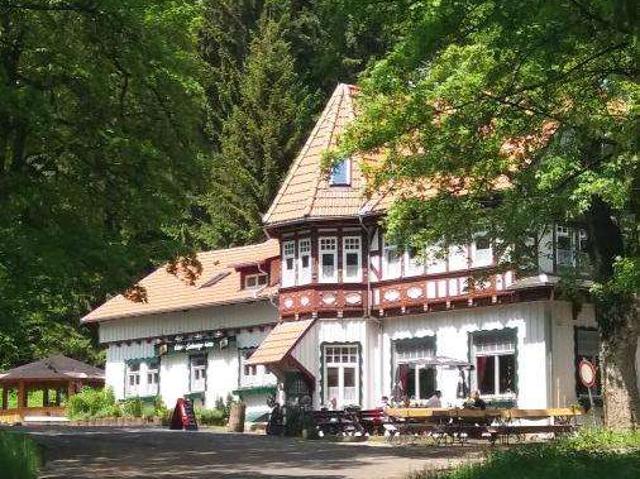Haus zum Kaufen in Oberhof 905.000,00 EUR 716 m²