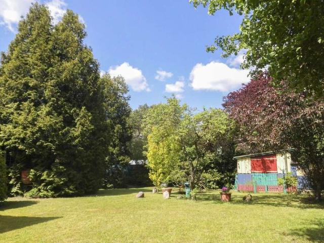 Haus zum Kaufen in Oberkrämer 830.000,00 EUR 335.55 m²