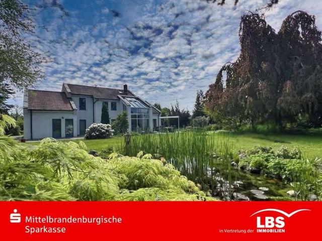 Haus zum Kaufen in Oberkrämer 899.999,00 EUR 257 m²