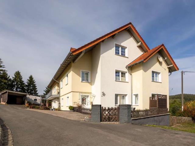 Haus zum Kaufen in Oberstadtfeld 625.000,00 EUR 349 m²