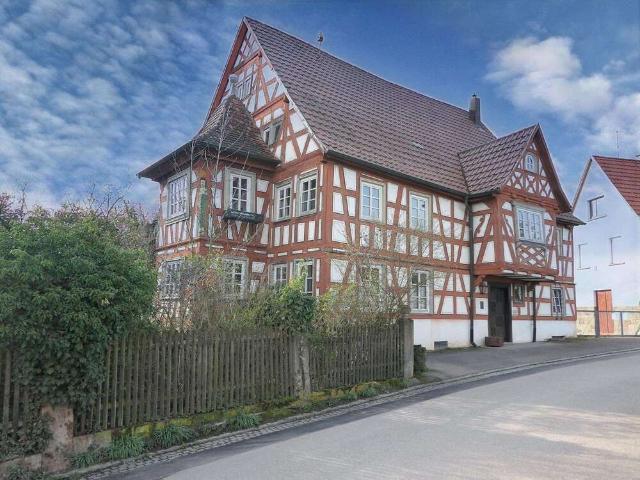 Haus zum Kaufen in Obersulm 499.000,00 EUR 341 m²