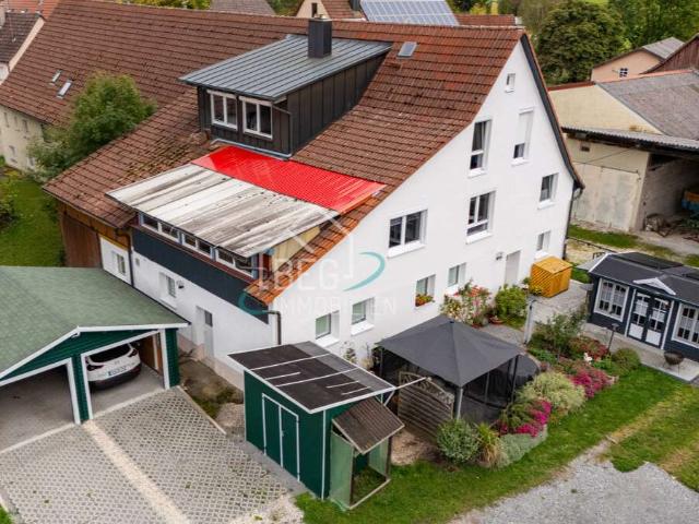 Haus zum Kaufen in Obersontheim Oberfischach 450.000,00 EUR 178.63 m²