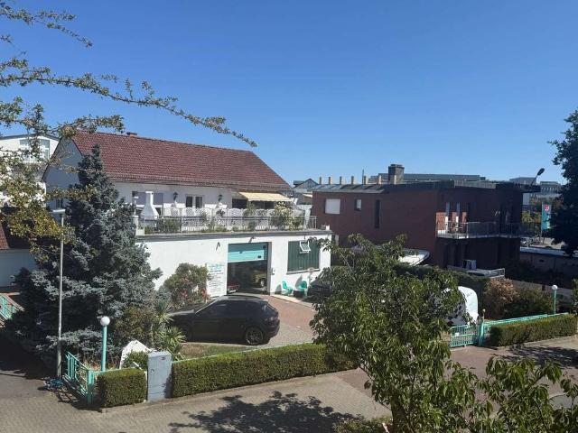 Haus zum Kaufen in Oberursel 990.000,00 EUR 320 m²