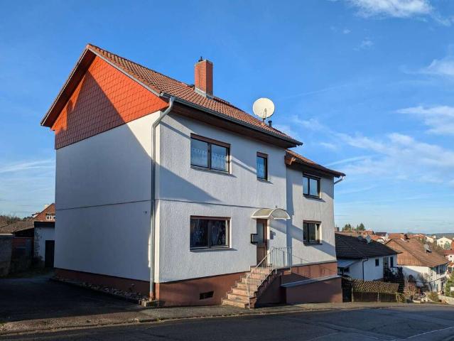 Haus zum Kaufen in Oberzent 298.000,00 EUR 219 m²