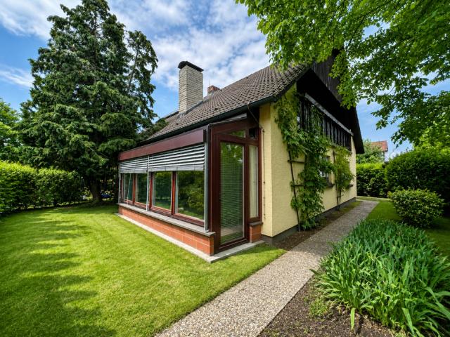 Haus zum Kaufen in Ochsenfurt 430.000,00 EUR 208 m²