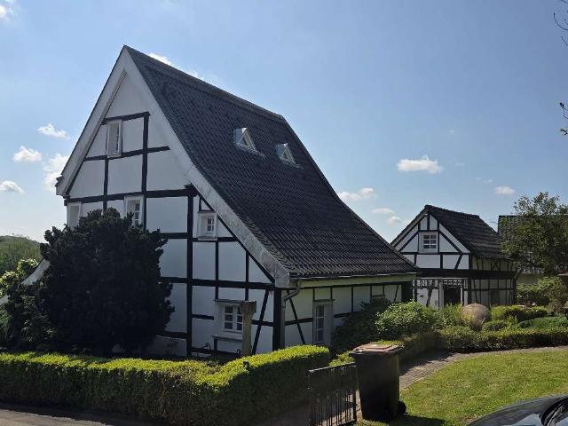 Haus zum Kaufen in Odenthal 985.000,00 EUR 193 m²