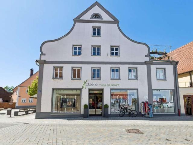 Haus zum Kaufen in Oettingen in Bayern 650.000,00 EUR 158 m²