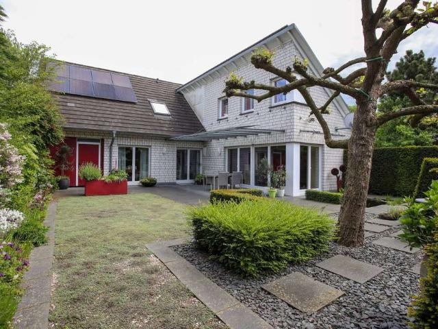 Haus zum Kaufen in Oelde 539.000,00 EUR 166.72 m²