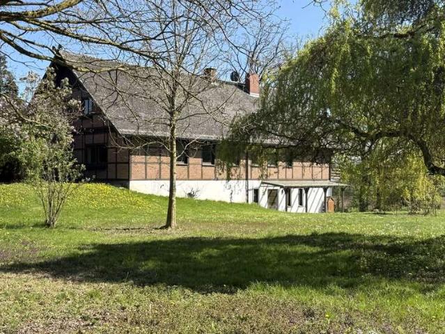 Haus zum Kaufen in Oelde 985.000,00 EUR 250 m²